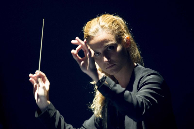 Beatrice Venezi direttore principale ospite del Festival Puccini 